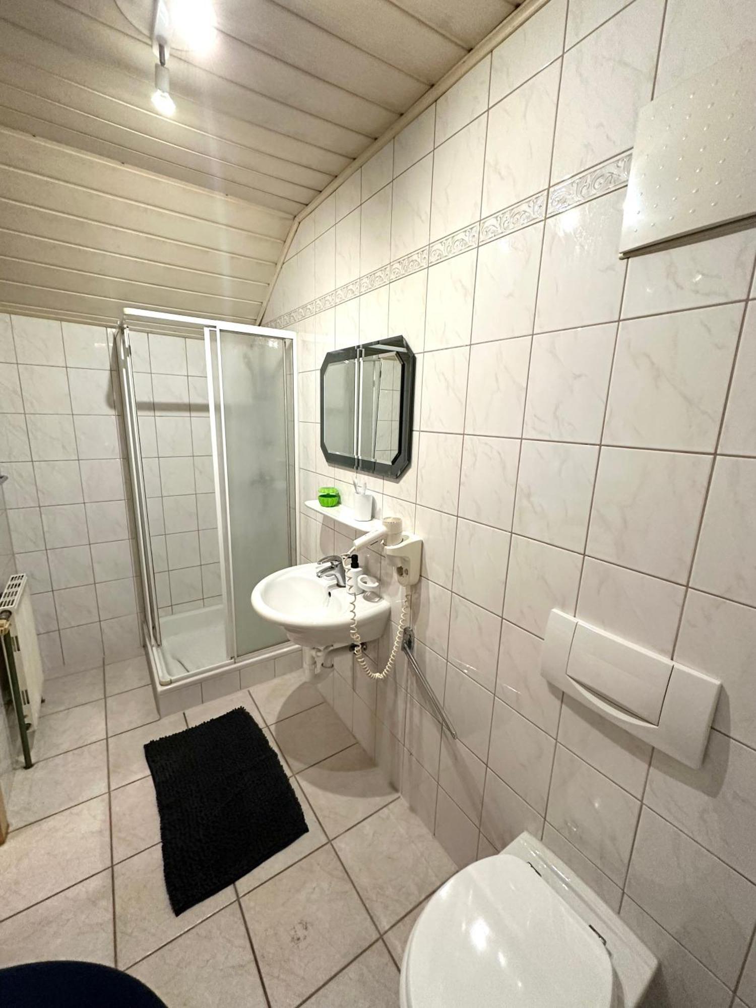 Havanna Pension Sankt Poelten Extérieur photo